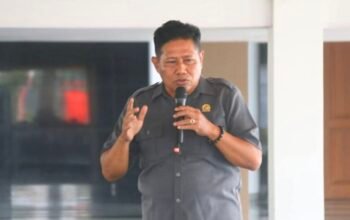 Siswa SMPN 6 Petarukan “Ngansu Kawruh” Demokrasi di Gedung Rakyat