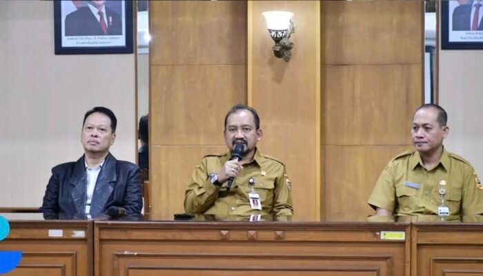 Bupati Pemalang Buka Seleksi Terbuka Sekda di Semarang