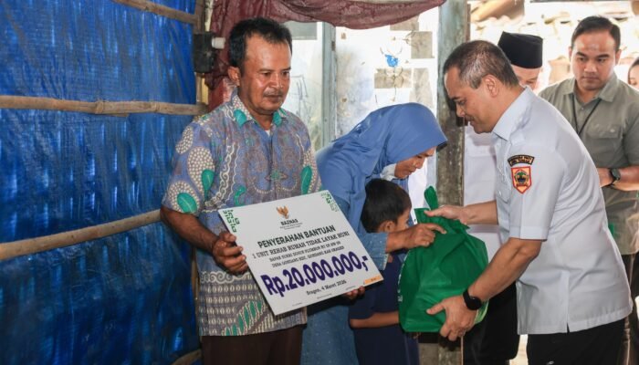 Sentuhan Humanis Ahmad Luthfi di Sragen: Rumah Bambu Sukri Segera Dibangun Permanen