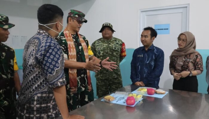 Pastikan Gizi Terjamin, Tim Wasev Cek Dapur MBG di Banjarharjo