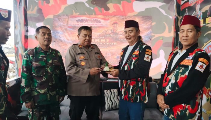 Resmikan Markas Baru, LMP Pemalang Sebar 1.000 Takjil di Jalur Pantura