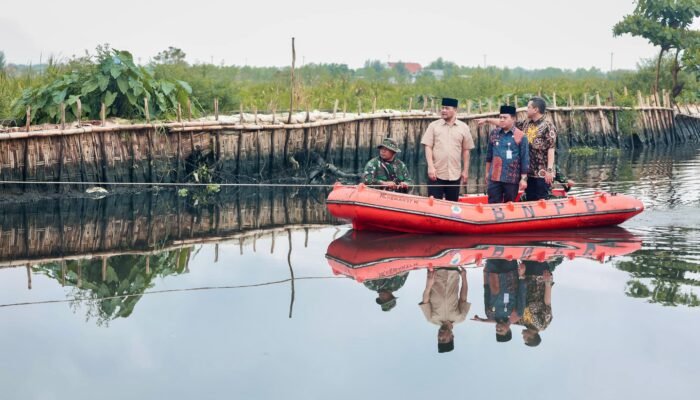 Gerak Cepat, Ahmad Luthfi Instruksikan Normalisasi Sungai Bremi Pekalongan Usai Tanggul Jebol