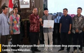 Prestasi Gemilang! Bupati Pemalang Ganjar Desa Desa Terbaik dengan Penghargaan Rhapsodi