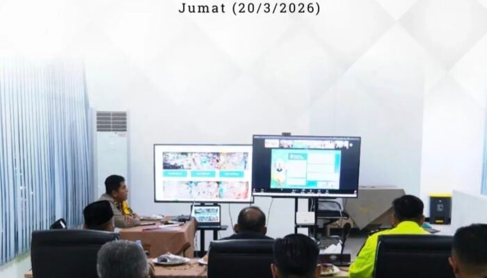 Bupati Pemalan Pantau Malam Takbiran di Pos Gandulan via Zoom Meeting