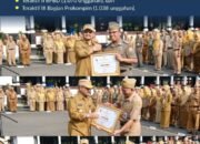 Genjot Keterbukaan Informasi, Bupati Pemalang Ganjar Penghargaan OPD Teraktif