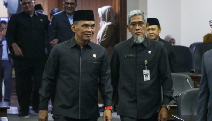 ASN Jateng “Diet” BBM: Jalan Kaki ke Kantor hingga Pangkas Dinas Luar Negeri 70%