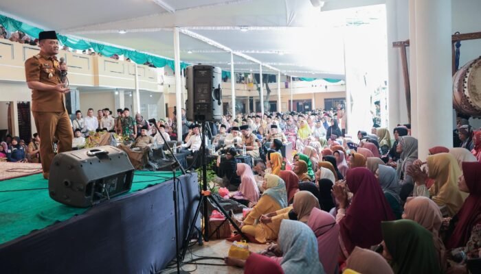 Haul Mbah Dalhar Magelang: Ribuan Jemaah dan Tokoh Nasional Gaungkan Pesan Persatuan