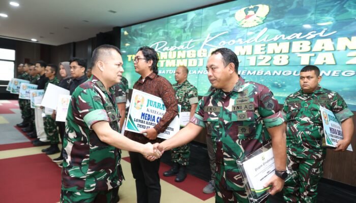 Kodam IV/Diponegoro Rajai Penghargaan Jurnalistik TMMD 127