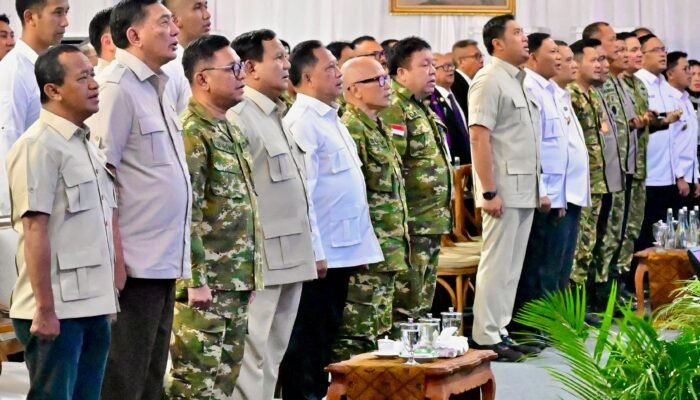 Dampingi Presiden di Akmil, Ahmad Luthfi Tekankan Sinergi Pusat-Daerah