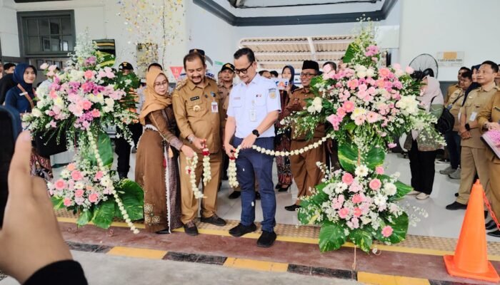 Warga Pemalang Timur Bersyukur! Stasiun Comal Resmi Beroperasi Lagi Diresmikan Oleh Bupati Pemalang