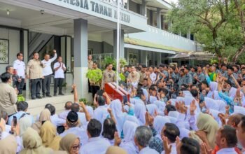 Prabowo dan Ahmad Luthfi Kompak Pantau Fasilitas Baru di SMAN 1 Cilacap