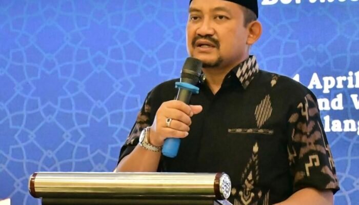 Pesisir Pemalang Ambles 1,6 Meter, Tanggul Laut Segera Dibangun