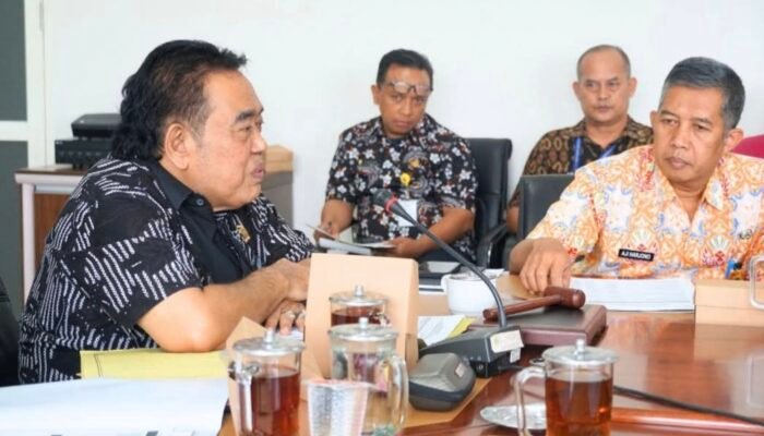Pansus III DPRD Pemalang Bedah LKPJ Bupati: Evaluasi Total Kinerja 2025!