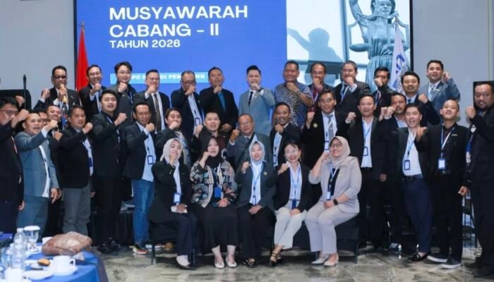 Estafet Kepemimpinan: Misbakhul Munir Nakhodai DPC Peradi Pemalang