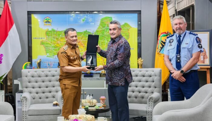 Jateng-Selandia Baru Jajaki Kerja Sama Energi Hijau dan Ternak