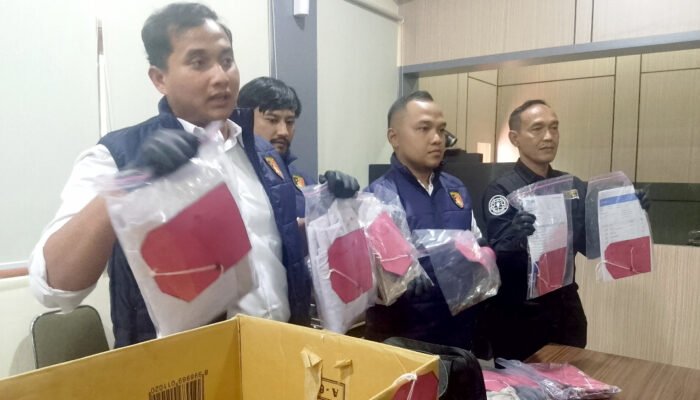 Bermodus Mampu Gandakan Uang E.B Diringkus Satreskrim Polres Kendal