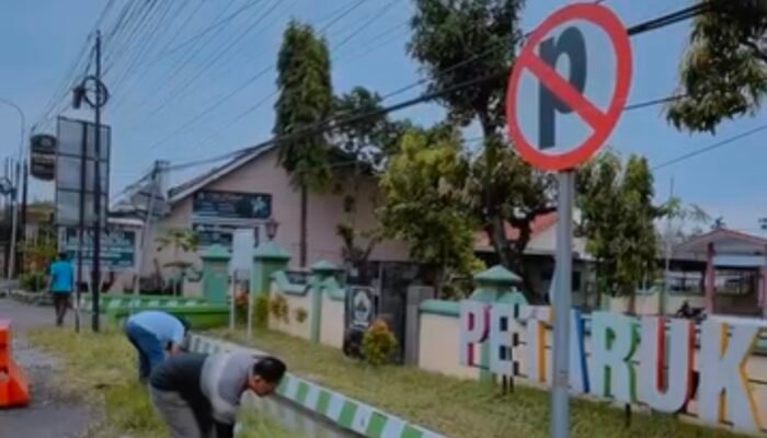 Kantor Rapi Pelayanan Prima: Rahasia Camat Petarukan Tingkatkan Mutu Kerja