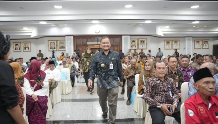 Bupati Anom Hadiri Lounching Koperasi Masuk Sekolah: Strategi Baru Jateng Cetak Pengusaha Muda