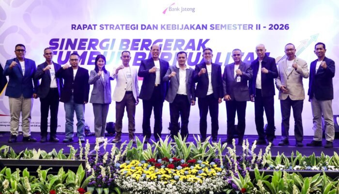 Dongkrak Ekonomi Rakyat, Ahmad Luthfi Instruksikan Bank Jateng Permudah Modal 4,9 Juta UMKM