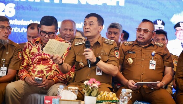 Memacu Urat Nadi Ekonomi, Jateng Targetkan Penuntasan Kemantapan Jalan pada 2026