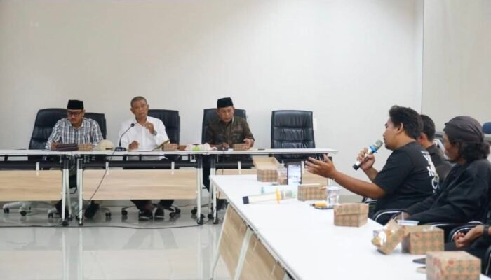 Warga Dikepung Banjir Langsung Lakukan Audensi ke DPRD Pemalang