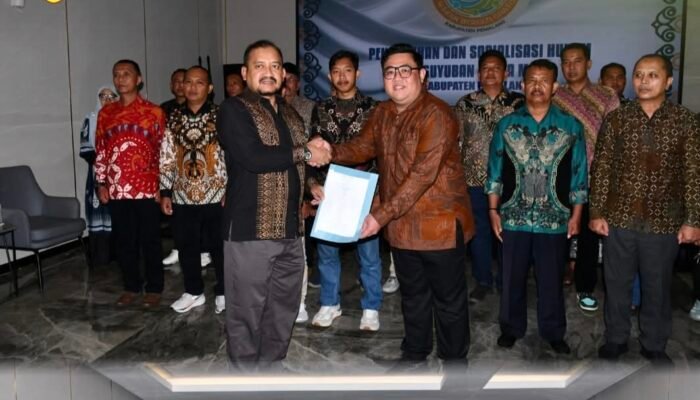 Pelantikan Mitra MBG Pemalang, Bupati Sebut Jadi Momentum Tangkal Isu Negatif