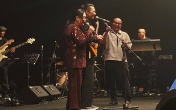 Tampil Memukau, Tiga Musisi Legendaris Hipnotis Pengunjung Buitenjazz Meet The Legends