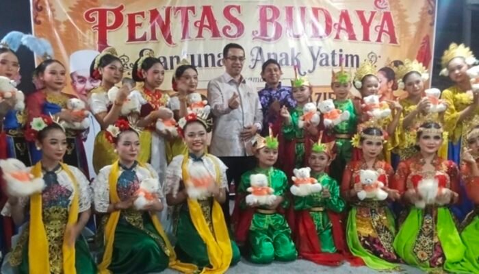 Keren! Rizal Bawazier Hidupkan Tradisi Suronan di Pemalang Bersama Anak Yatim