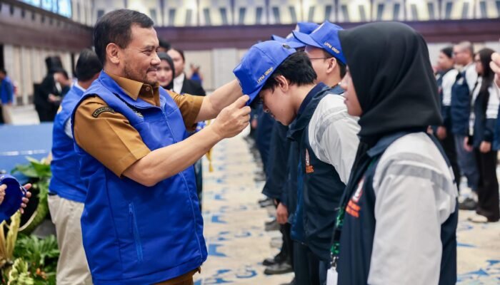 Ahmad Luthfi Gandeng Undip, Ribuan  Mahasiswa KKN Percepat Kecamatan Berdaya Jateng