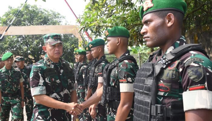 Modernisasi Pertahanan, Pangdam IV/Diponegoro Cek Langsung Proyek Strategis 4 Yonif Baru