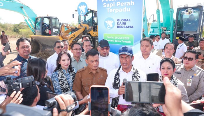 Genjot Lumbung Pangan, Mentan Tambah Bantuan 7.000 Pompa Air untuk Jateng
