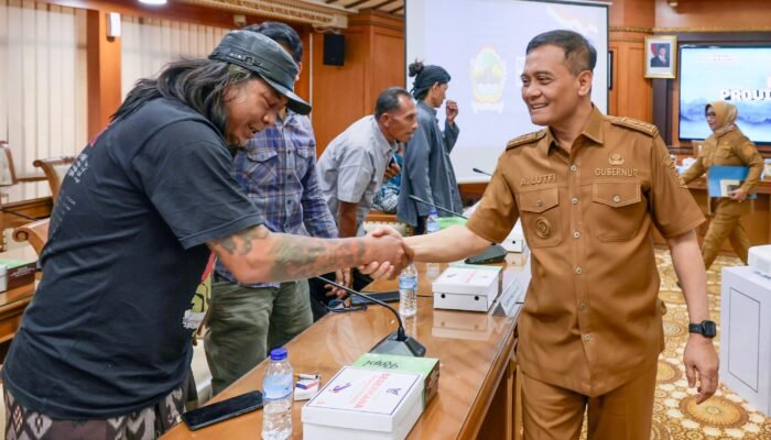 Dengar Curhat Gerakan “Jateng Guyub”, Gubernur Luthfi Siap Tuntaskan Warisan Konflik