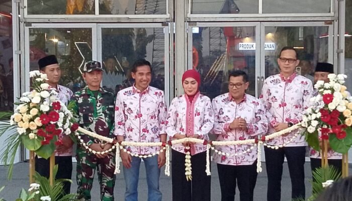 Bupati Kendal Buka Gelaran Kendal Open Fair 2026