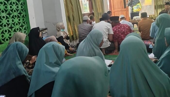Camat Comal: Pengajar Al-Qur’an Adalah Benteng Pertahanan Moral di Akar Rumput