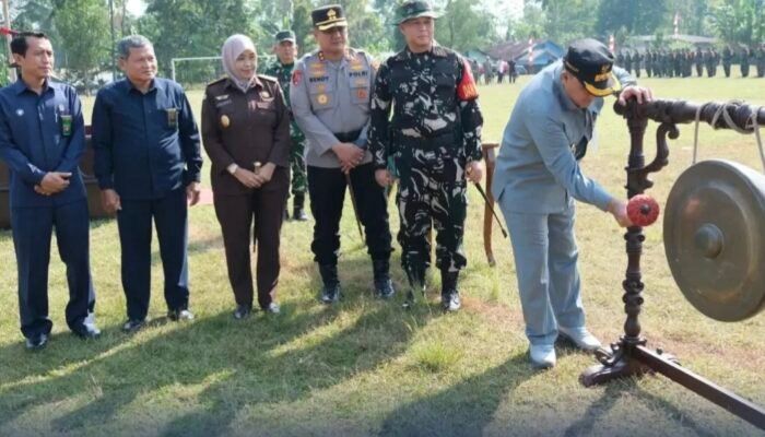 Wabup Pemalang Nurkholes Buka TMMD Banyumudal, Dorong Akses Jalan Desa
