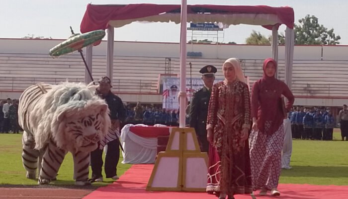 Hari Jadi Kabupaten Kendal Ke 421, Bupati Kendal: Kemajuan Kabupaten Kendal Bukan Hanya Hasil Kerja Dari Kelompok Tertentu