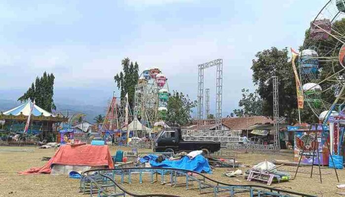 Dua Hari Lagi Dinosaurus Mengaum dan Perosotan Pelangi Hadir Meriahkan GBF 2026 di Bumiayu