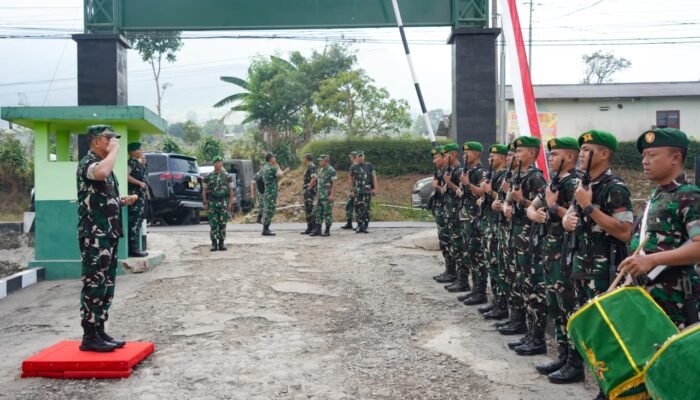 Pangdam IV/Diponegoro Tinjau Langsung Kesiapan Yonif TP 455/Satria Pandanaran
