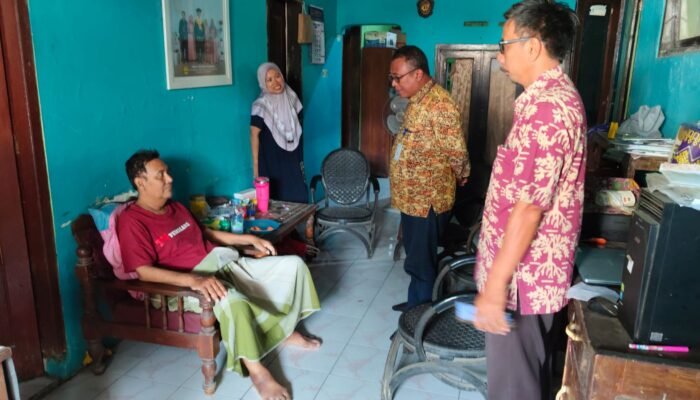 Camat Comal Turun Gunung, Aksi Kemanusiaan untuk Jurnalis Pemalang Sakit Ginjal