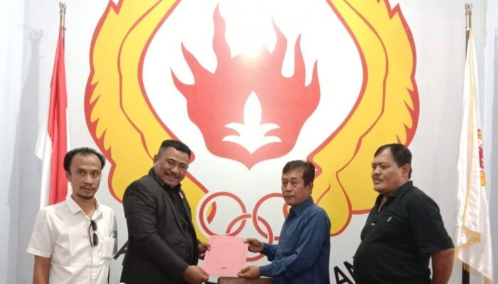 Dr. Imam Subiyanto, S.H.,M.H., Resmi Kembalikan Formulir Bacalon Ketua PTMSI Pemalang