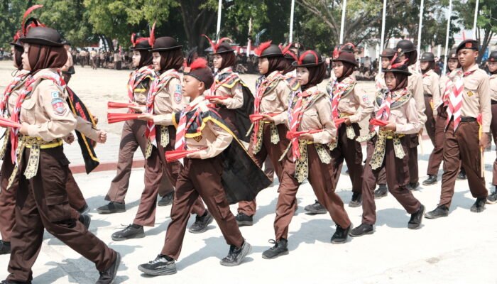 Peringati Hari Pramuka ke-65: Plt. Bupati Nurkholes Dorong Generasi Muda Terampil dan Mandiri