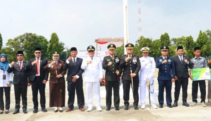 Pimpinan DPRD Pemalang Hadiri Upacara HUT Ke-81 RI