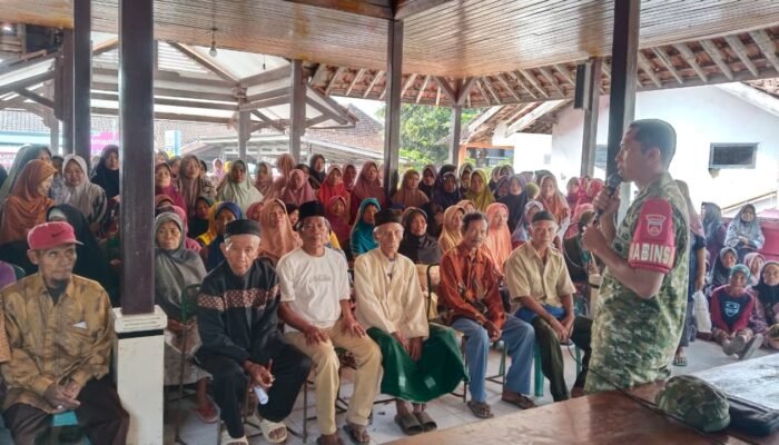 Cegah Karhutla di Musim Kemarau, Koramil Randudongkal Edukasi Warga Kejene