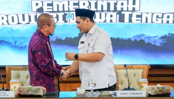 Satu NIK untuk Semua: Warga Jateng Bakal Bebas dari Beban Fotokopi KTP