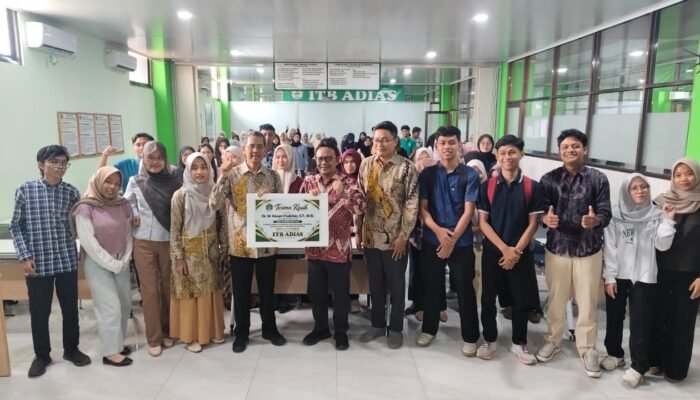 Atasi Ancaman Pengangguran Sarjana, Kemendiktisaintek Dorong Mahasiswa ITB Adias Kuasai Skill Digital dan Adaptasi