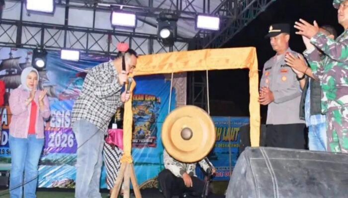 Geliatkan Ekonomi Pesisir, Pekan Raya Wong Pesisir Pemalang Resmi Dibuka PLt. Bupati Pemalang