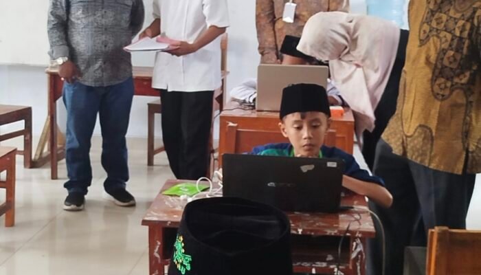 Camat Comal Pantau Langsung Lomba MAPSI XXVII, Dorong Karakter Islami Generasi Muda Pemalang