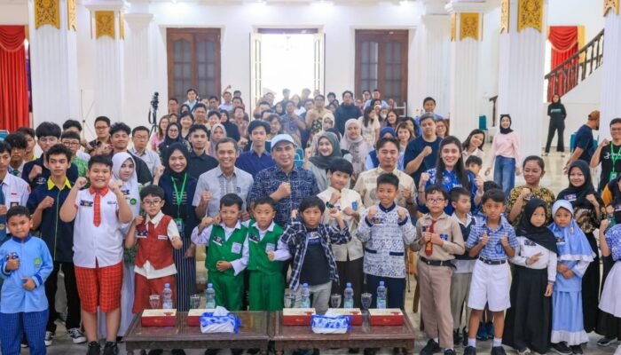 Dari Coding hingga AI, Talenta Muda Jateng Adu Inovasi di YCWC 2026