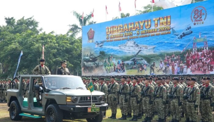 HUT ke-81 TNI di Makodam IV/Diponegoro: Teguhkan Komitmen Pertahanan dan Kemanunggalan Rakyat