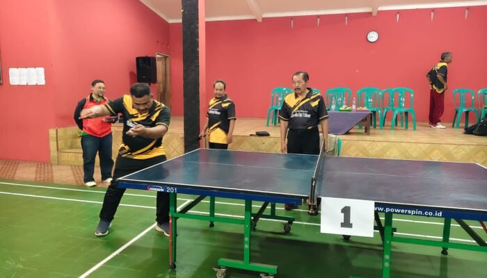 Imam Subiyanto Ketua PTMSI Pemalang Resmi Membuka Turnamen Tenis Meja Mahardika Cup III di Sikasur